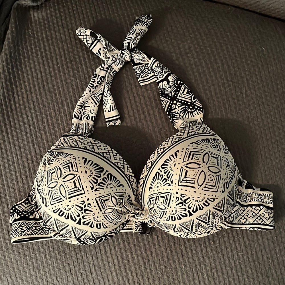 Bathing suit top